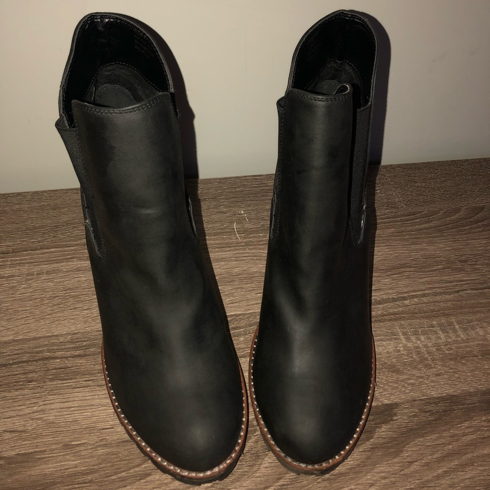 Very Volatile Bootie